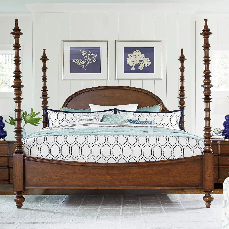 Asprin Solid Wood Luxury Poster Bed in Brown