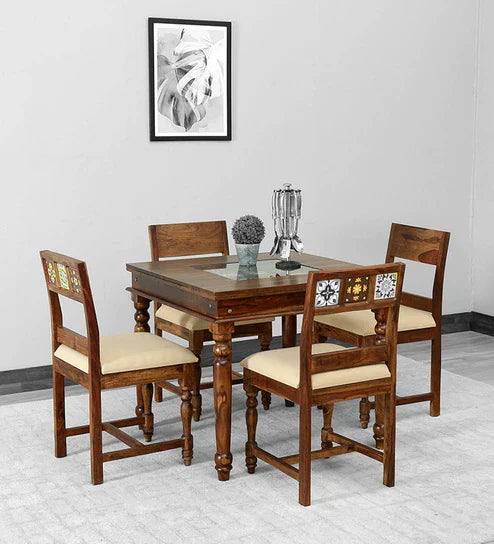 Unicorn 4 Seater Dining Table in Natural Color - Oak Inside