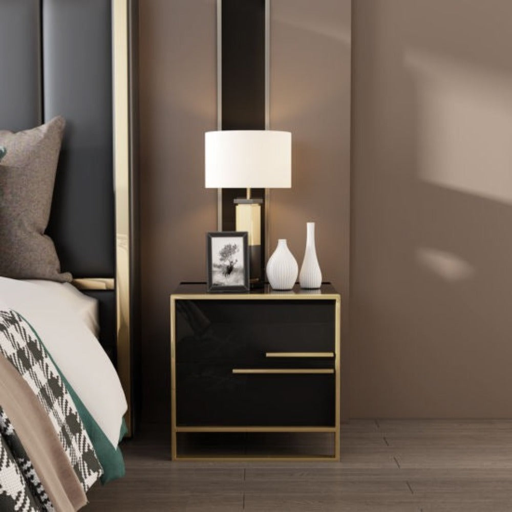 Stylo Side Table in PU Paint with SS Legs - Oak Inside