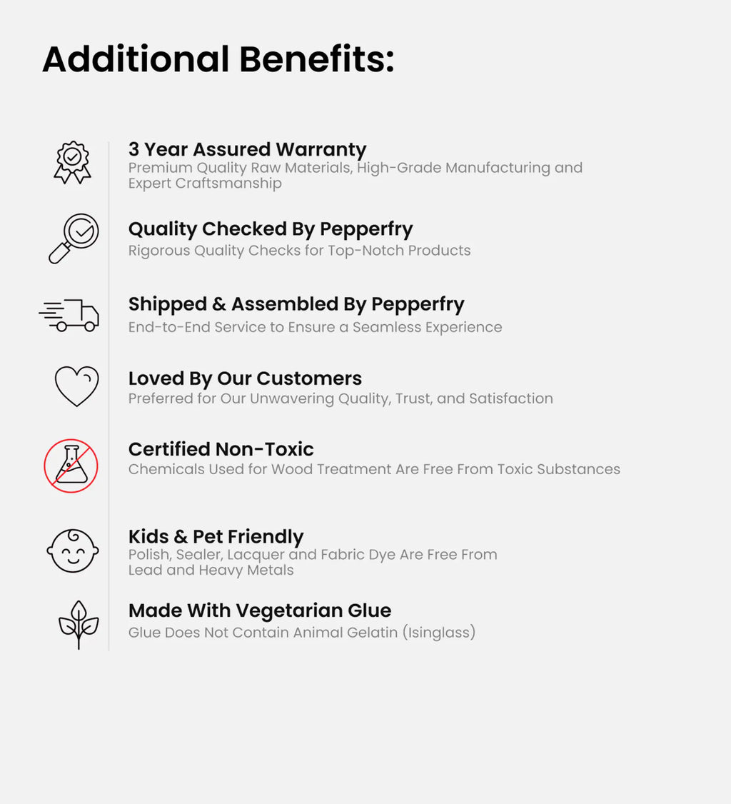 Kelly Luxury Center Table In Teak Wood