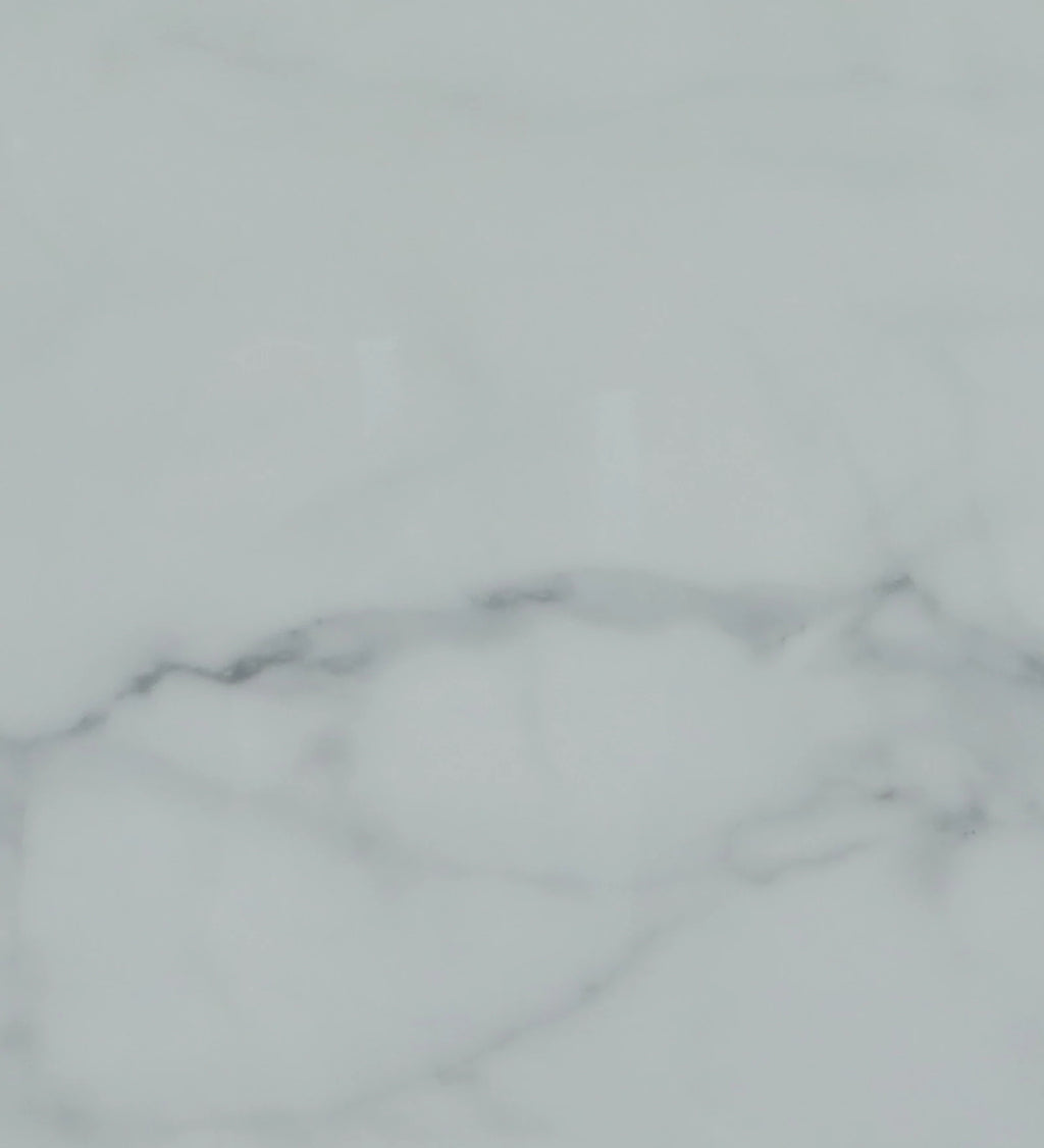 Kelly Luxury Center Table In Teak Wood