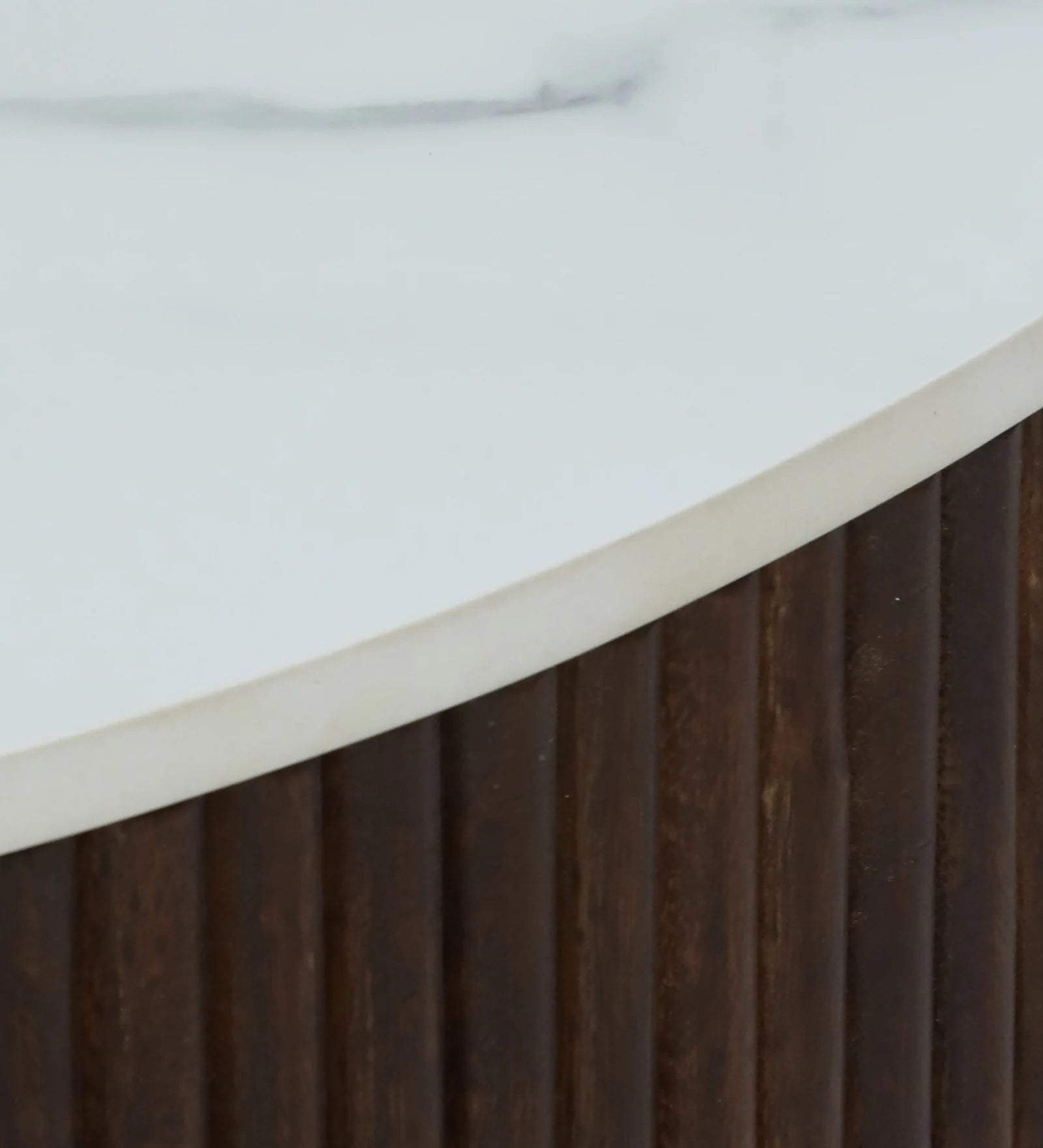 Kelly Luxury Center Table In Teak Wood